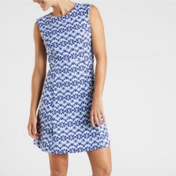 Title Nine Steadfast Tidal Wave Blue Athletic Athleisure Dress Outdoor Camping - Picture 2 of 7